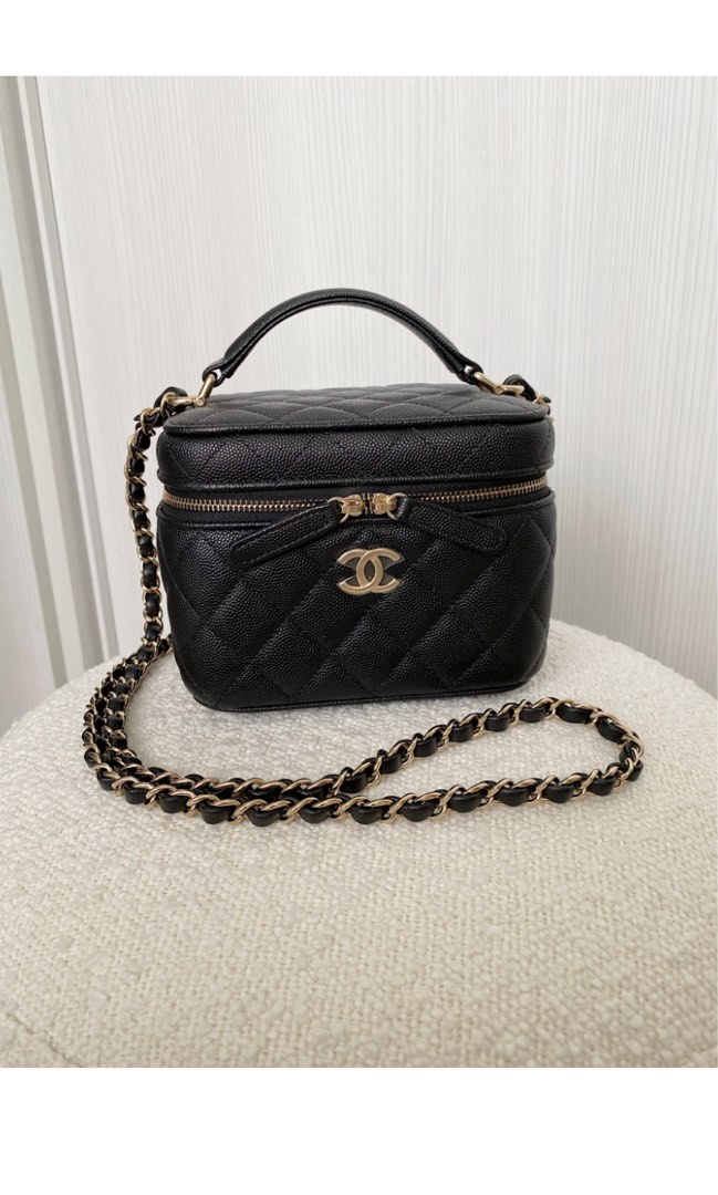 Chanel vanity top handle, Luxury, Bags & Wallets on Carousell