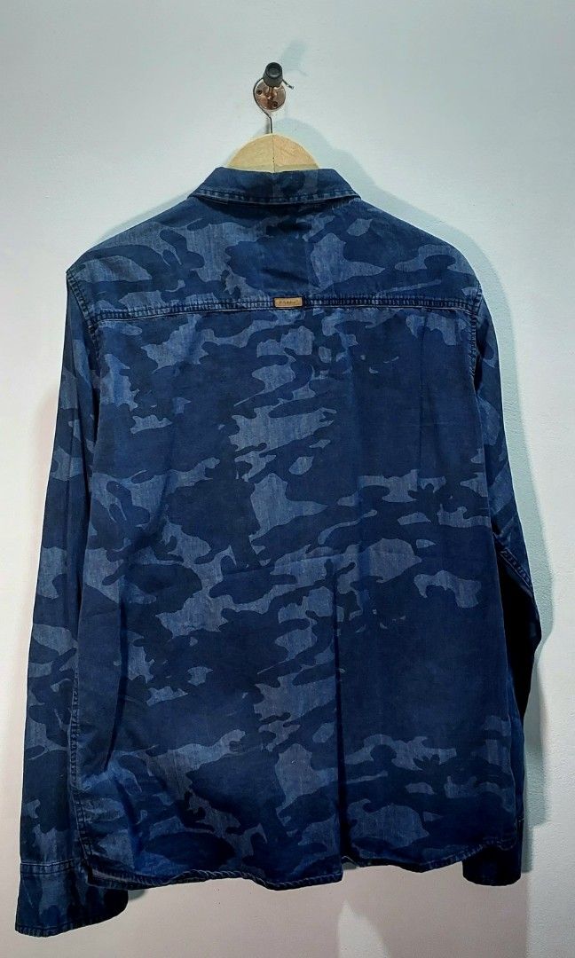 Dickies Dark Blue Camo Longsleeves (Category: Formal Shirts) located in General Santos City (Dadiangas). Submitted by nerdfreak (Listing ID 1221259914, Image 3). Description: Like new. no issue. mas dark yung tone nya in person dark blue camo XL on tag.