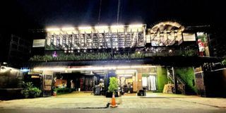 Dijual Rumah Tinggal + Tempat Usaha di Jati padang Jakarta Selatan