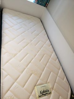 （分類：）位於 。 由 munmun22 提交（商品編號 1221164645，圖片 1）。簡介： 。