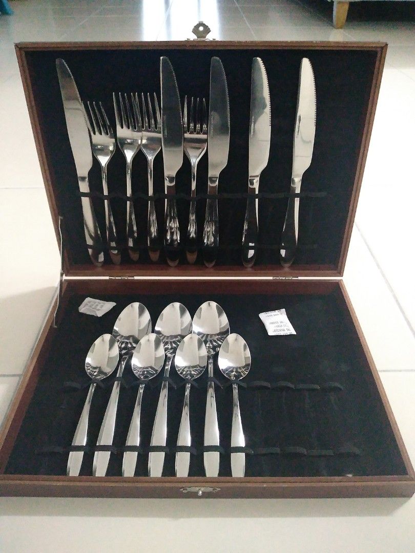 Empty cutlery box, Furniture & Home Living, Kitchenware & Tableware