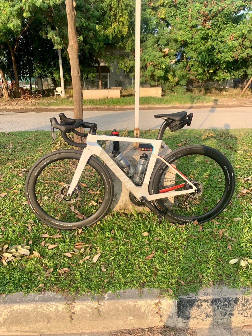 Factor Ostro Vam Soho (Size 52), Sports Equipment, Bicycles