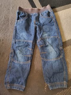 (Category: ) located in . Submitted by annie115 (Listing ID 1221110026, Image 1). Description: .