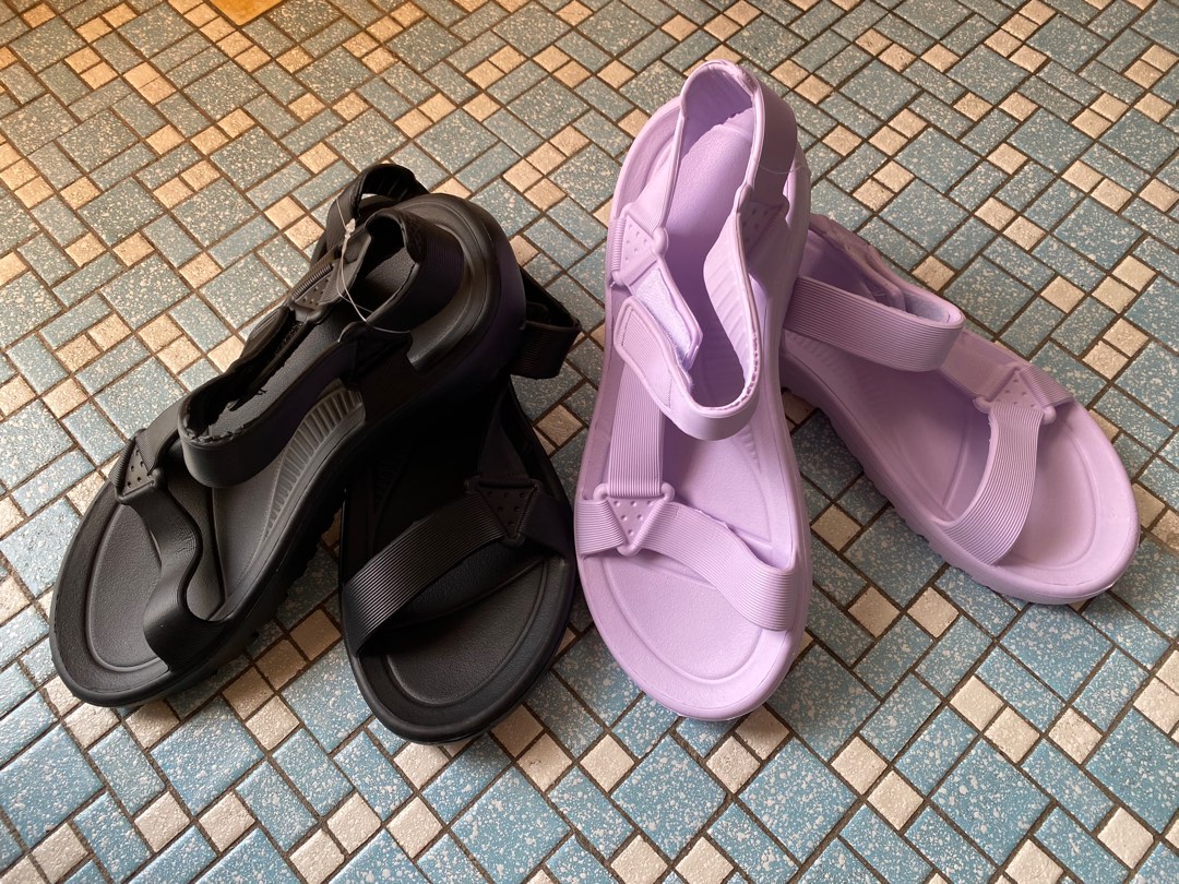 womens sandals rubber
