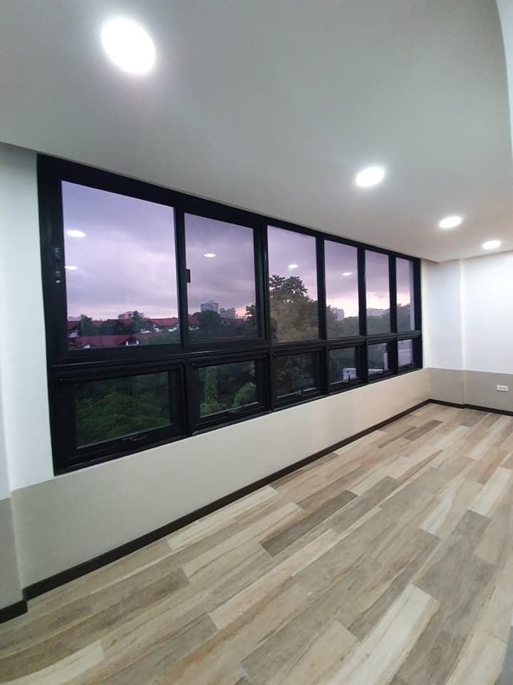 FOR SALE Townhouse with Elevator in Horseshoe Luxe Residences, Quezon