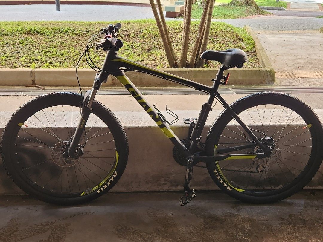 Giant Talon 2 2018 Sports Equipment Bicycles Parts Bicycles on Carousell