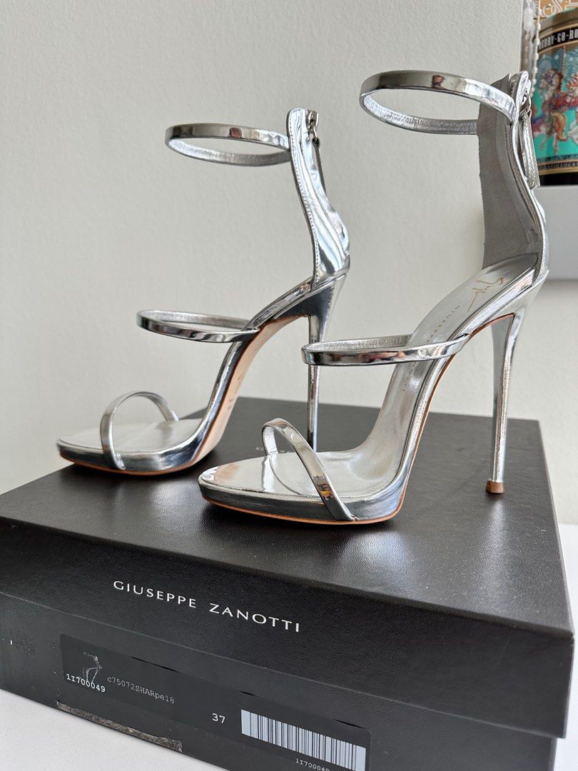 Giuseppe Zanotti harmony silver metallic sandal size 37