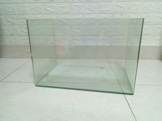 Glass Fish Tank Aquarium 46x21xH30cm Good condition 2ndhand  best deal $20 NO NEGO