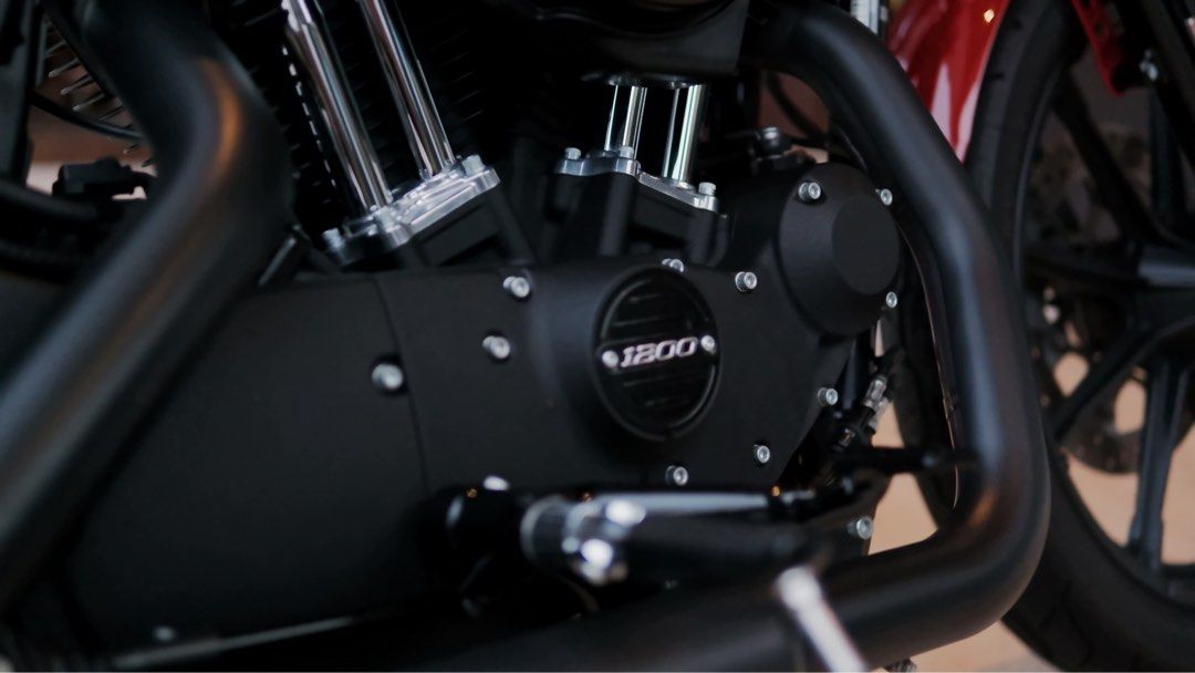 harley iron weight