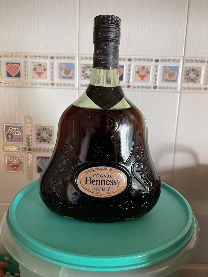 Hennessy Cognac, Food & Drinks, Alcoholic Beverages on Carousell