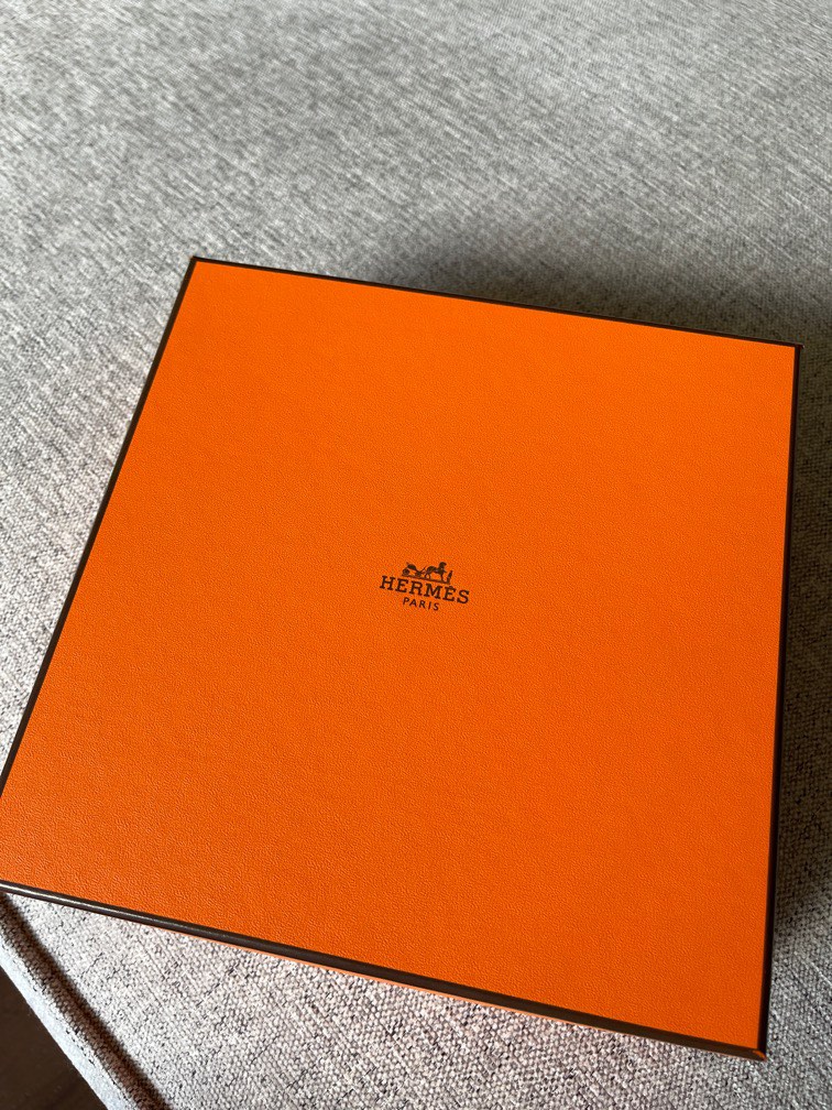 Hermes belt box, Luxury, Accessories on Carousell
