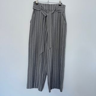 H&M grey striped paperbag culottes