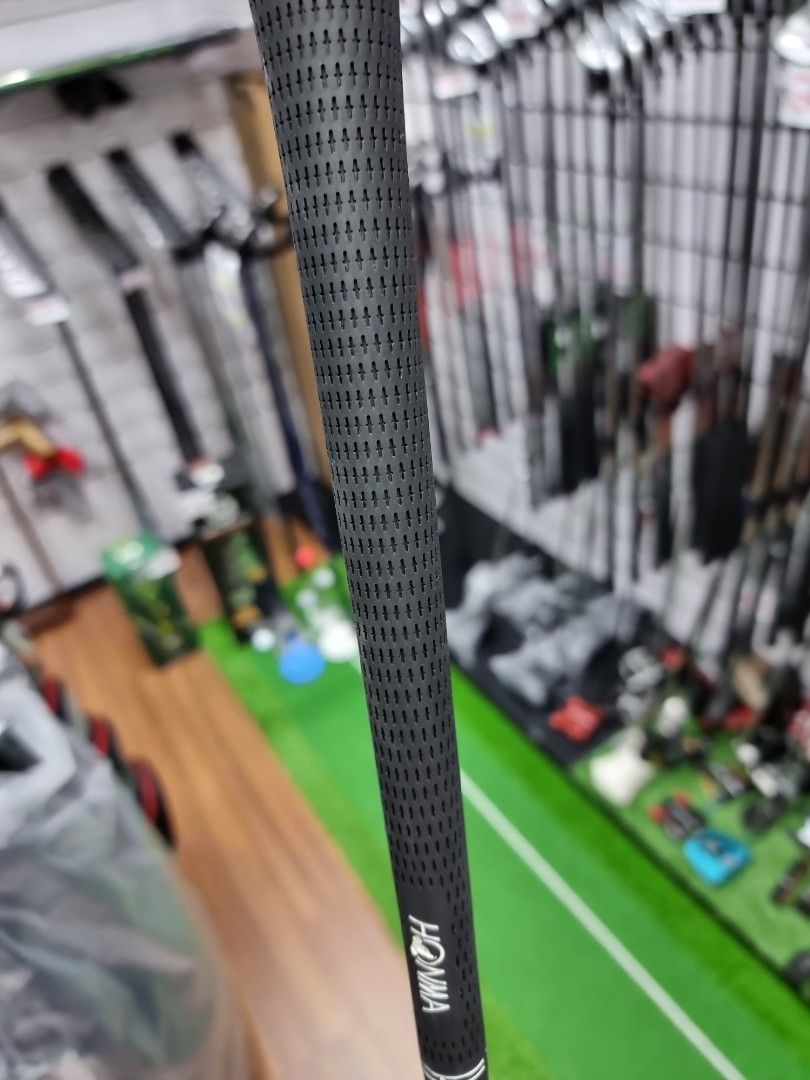 Honma hybrid, Sports Equipment, Sports & Games, Golf on Carousell