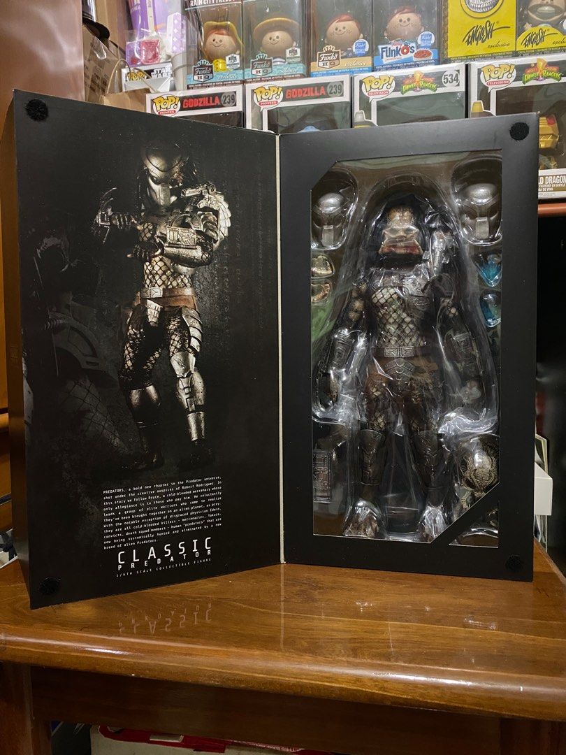 Hot Toys Classic Predator Exclusive, Hobbies & Toys, Toys & Games on ...