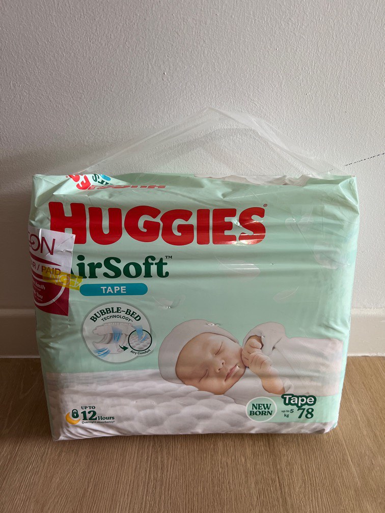 Huggies Diapers (Newborn), Babies & Kids, Babies & Kids Fashion on
