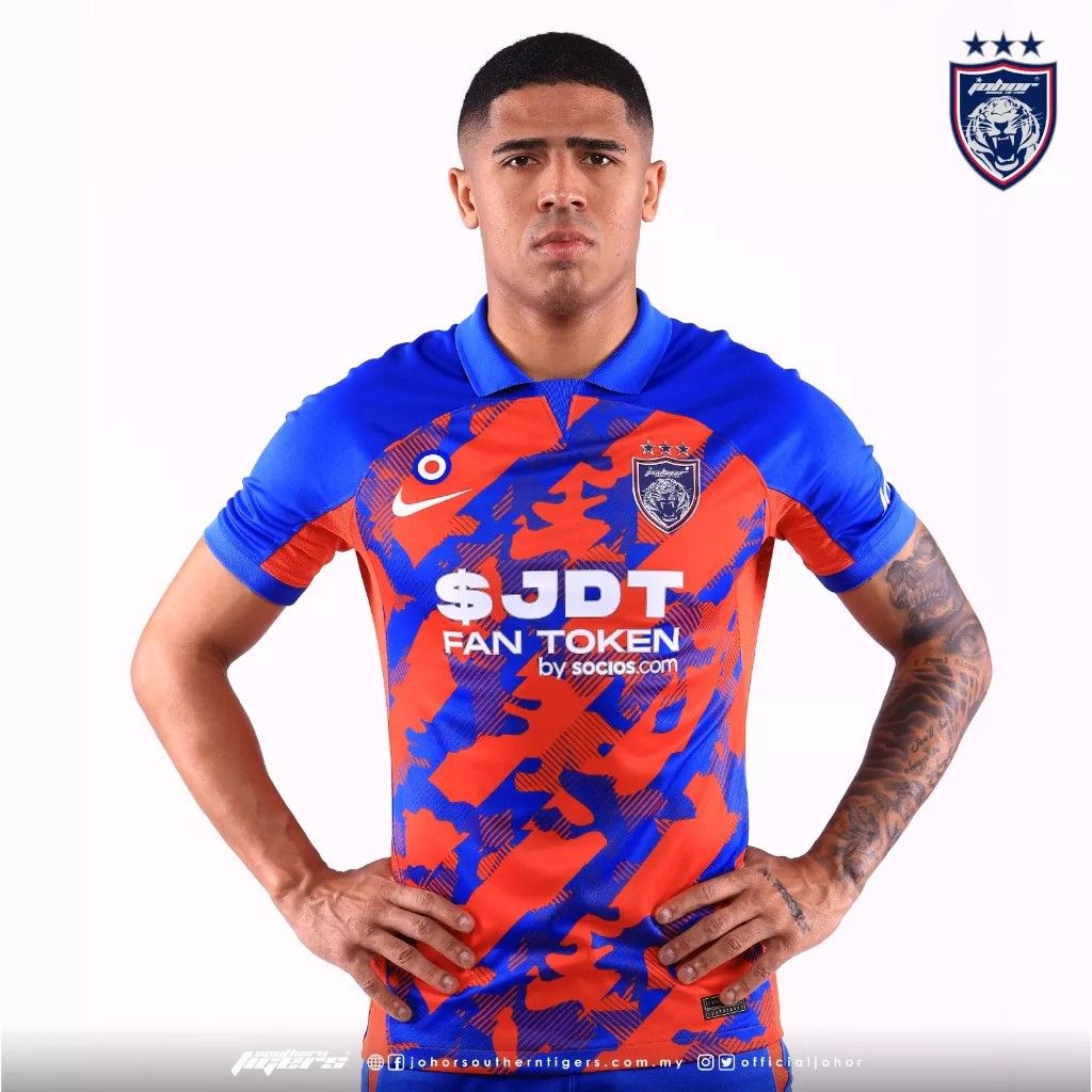 JDT HOME JERSEY 2023, Men's Fashion, Activewear on Carousell