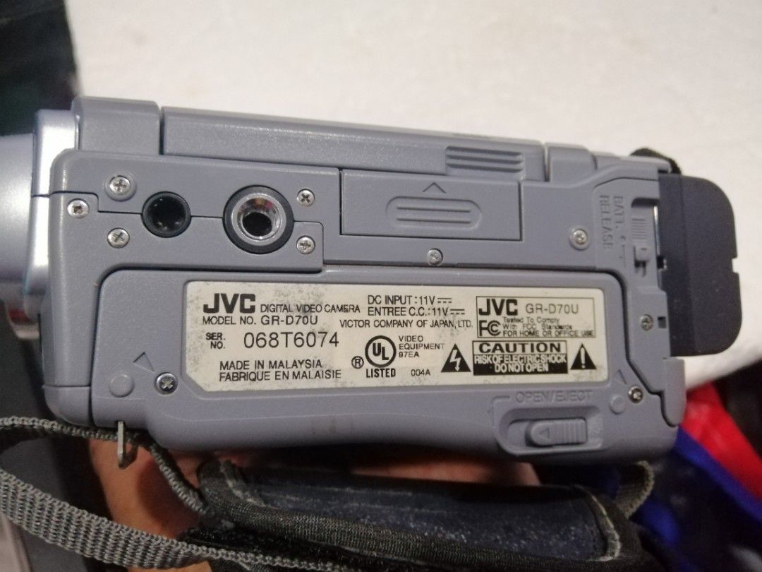 JVC Digital video camera GR D70U, Photography, Video Cameras on Carousell