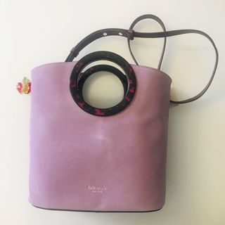 (Category: ) located in . Submitted by theangelwearsbranded (Listing ID 1221183289, Image 1). Description: .