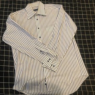 Kemeja oversize salur