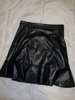 Leather skirt