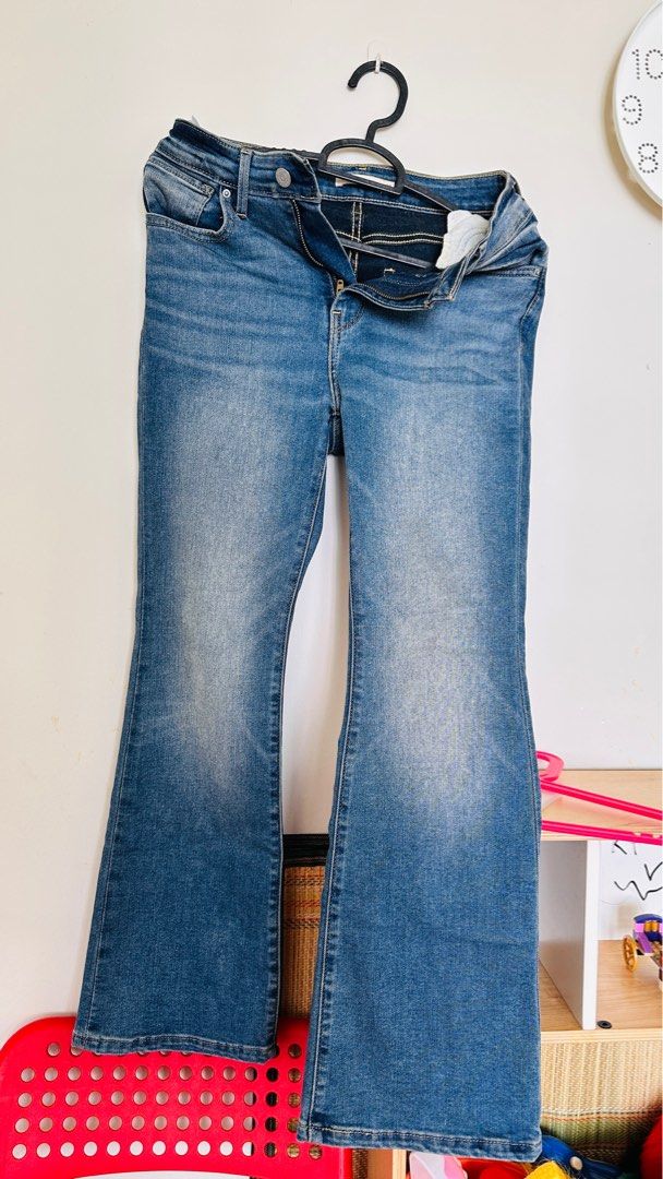 Levi'S Bootcut Jeans, Women'S Fashion, Bottoms, Jeans & Leggings On  Carousell