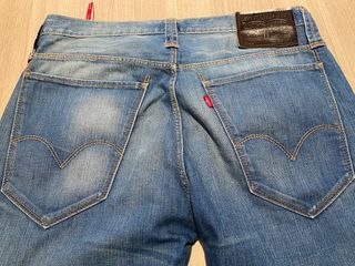 Levis 520 discontinued 2025