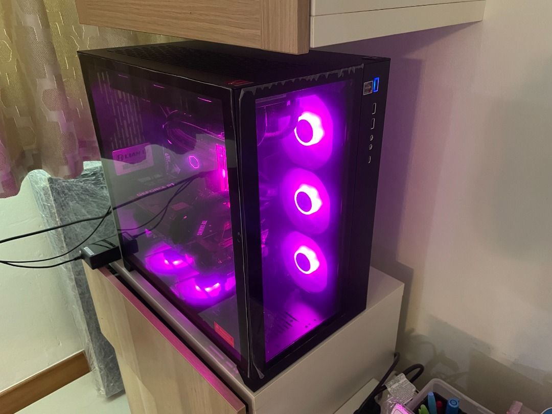 Lian Li O11 Dynamic Black Computer Case, Computers & Tech, Desktops on