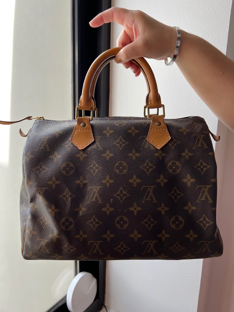 Authentic Louis Vuitton Speedy 30 Bandelioure Monogram, Luxury, Bags &  Wallets on Carousell