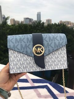 MK Jet Set Travel Navy Blue Chain Shoulder Tote Bag, Luxury, Bags & Wallets  on Carousell