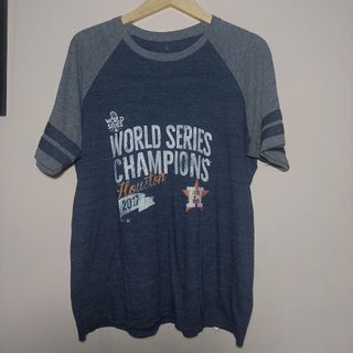 MLB World Series Champions 2017 PRELOVED