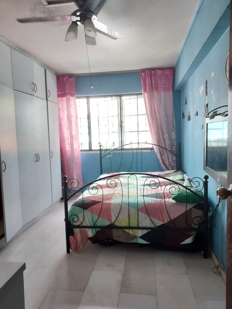 Mrt. Bk 754 Yishun Street 72. Common room for rent. 1 female., Property ...