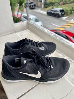 Nike Black Lightweight Zoom Shoes