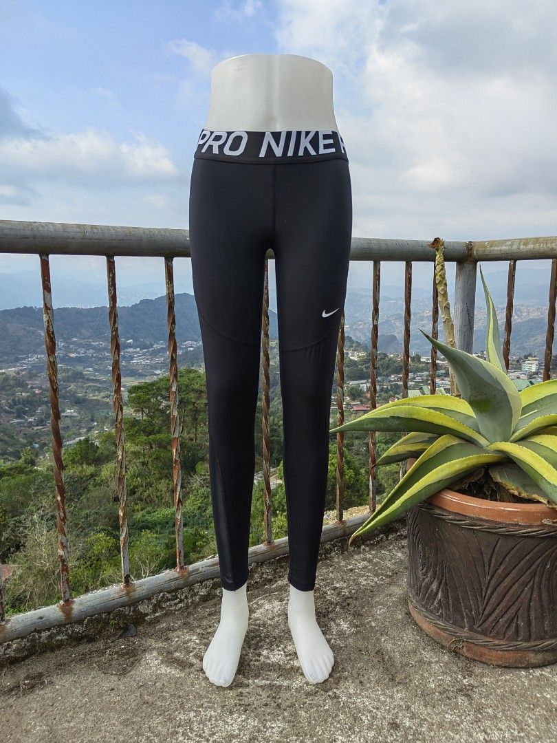 Nike Pro Hyperwarm Tights, Pants & Capris, Clothing & Accessories