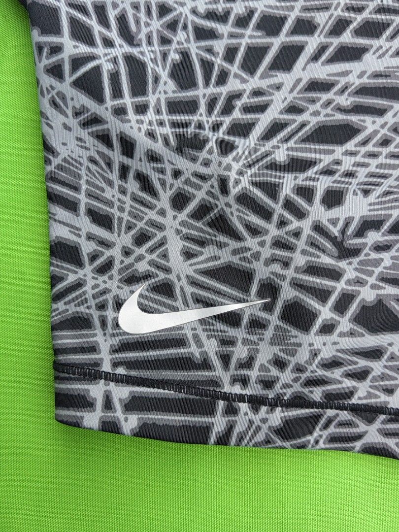 size small nike pro shorts