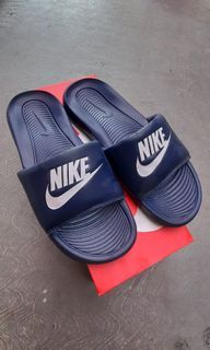 Nike Slippers Navy