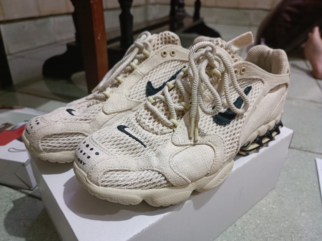 nike and stussy air zoom