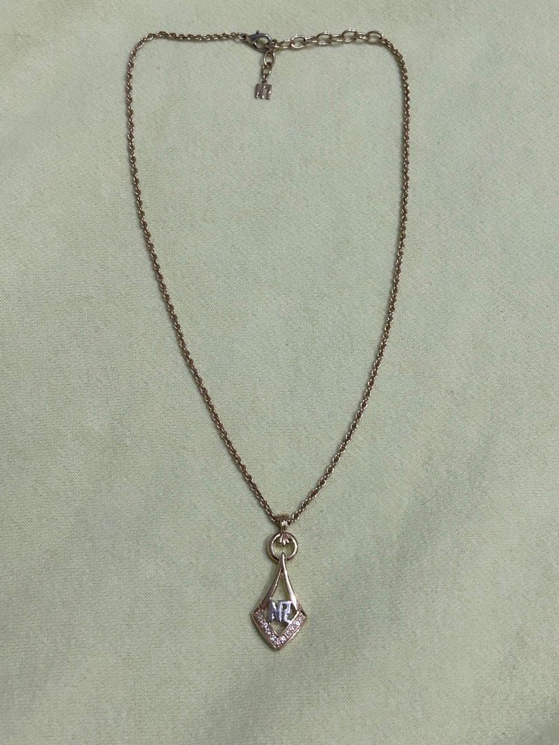 Nina Ricci Necklace (Category: Necklaces) located in Los Banos. Submitted by chezka024 (Listing ID 1221263478, Image 3). Description: 💯 Authentic Japan Nina Ricci Gold plated necklace In super excellent condition 😍 Payment First J&t Courier.