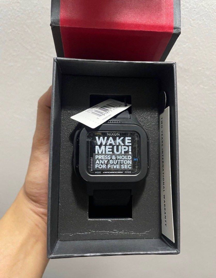 Nixon wake sales me up watch