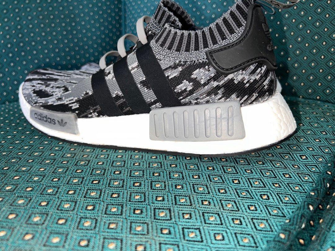 Nmd sales black rare