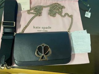 (Category: ) located in . Submitted by casseyshoppe (Listing ID 1221123178, Image 1). Description: .