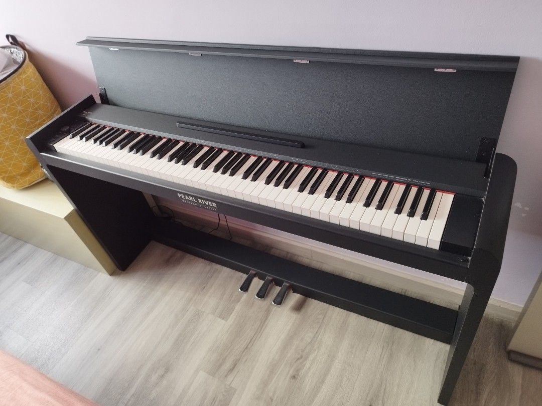 Pearl River digital piano, Hobbies & Toys, Music & Media, Musical ...