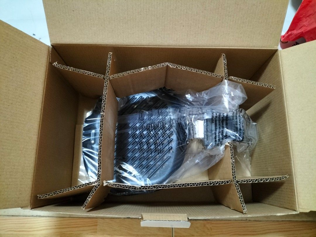 Philips HD9910 Grill Pan, Furniture & Home Living, Kitchenware