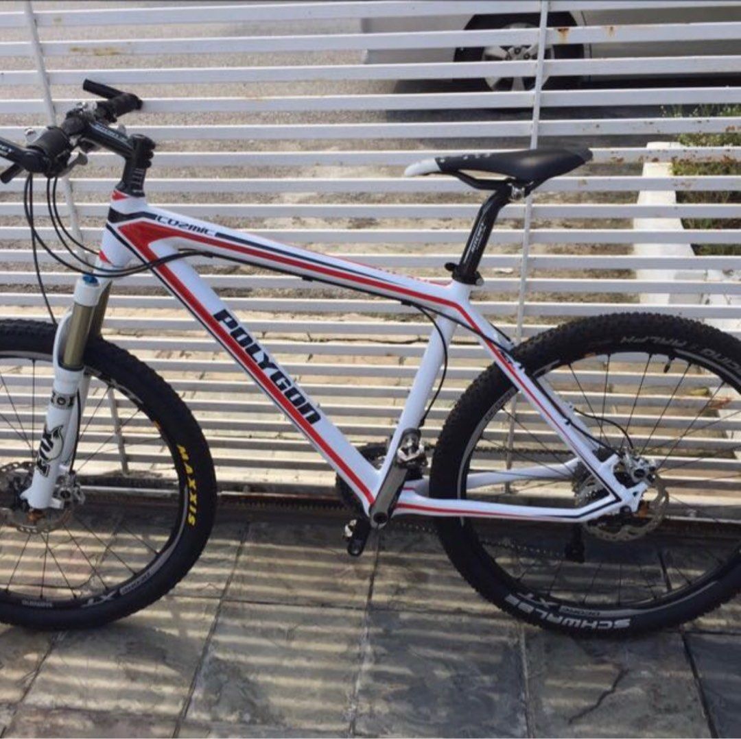 Polygon cozmic carbon top