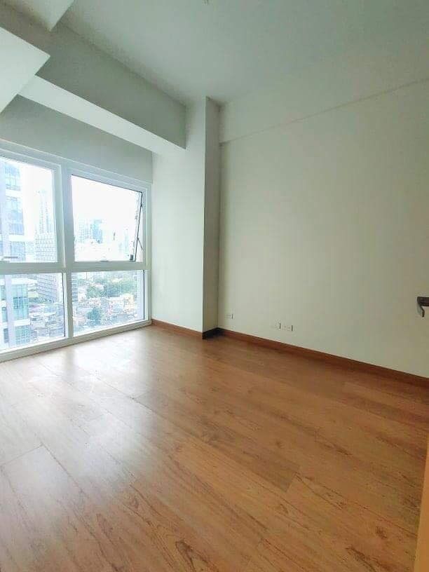 RENT TO OWN condo in bgc madison park west near st lukes grand hyatt