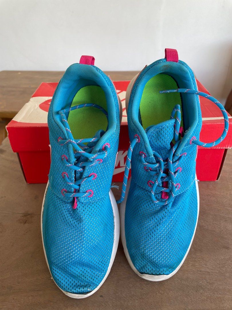 Roshe Run Nike Shoes Women s Fashion Footwear Sneakers on Carousell