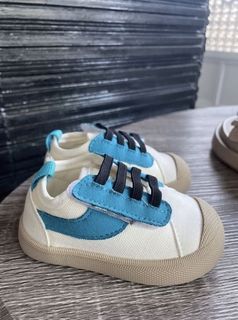Sepatu Bayi