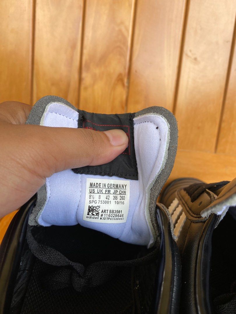 Sepatu Mini Soccer/Futsal Adidas Mundial Team BNWB, Fesyen Pria, Sepatu ,  Sneakers di Carousell