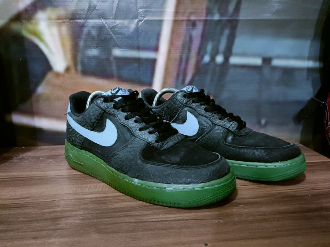sepatu nike air force 1 black