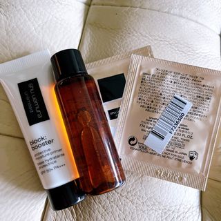 （分類：）位於 。 由 alax1122 提交（商品編號 1221154462，圖片 1）。簡介： 。