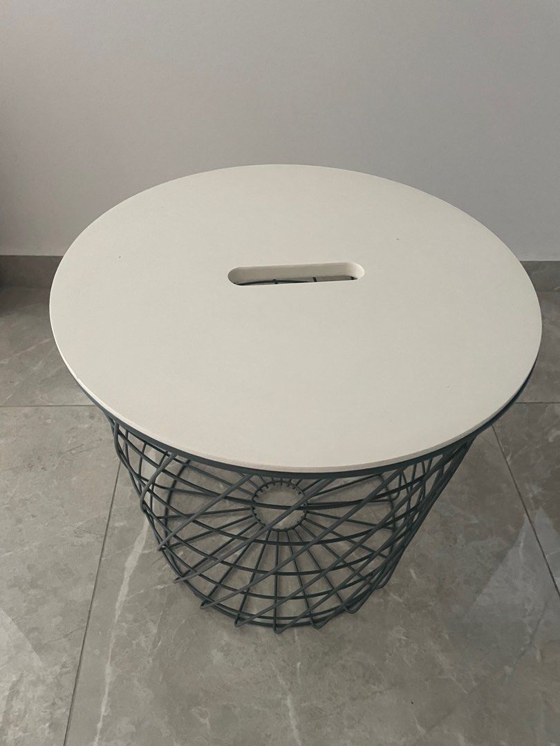 Side Table (Category: Tables & Sets) located in Singapore. Submitted by shopwithkay (Listing ID 1221252862, Image 1). Description: Preloved Self collection - Address will be released upon payment being made.